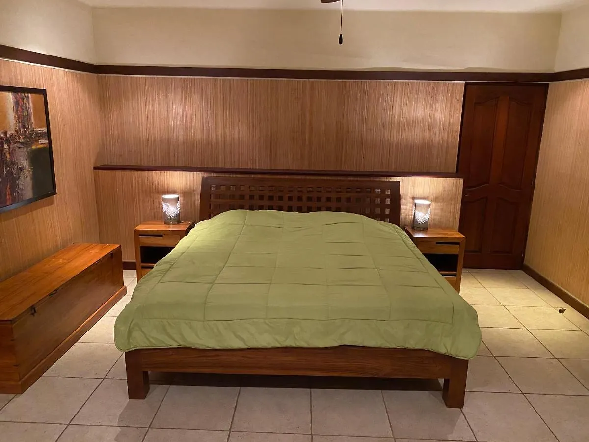Mata Miti Villa Paradise Tahiti プナアウィア フランス領ポリネシア